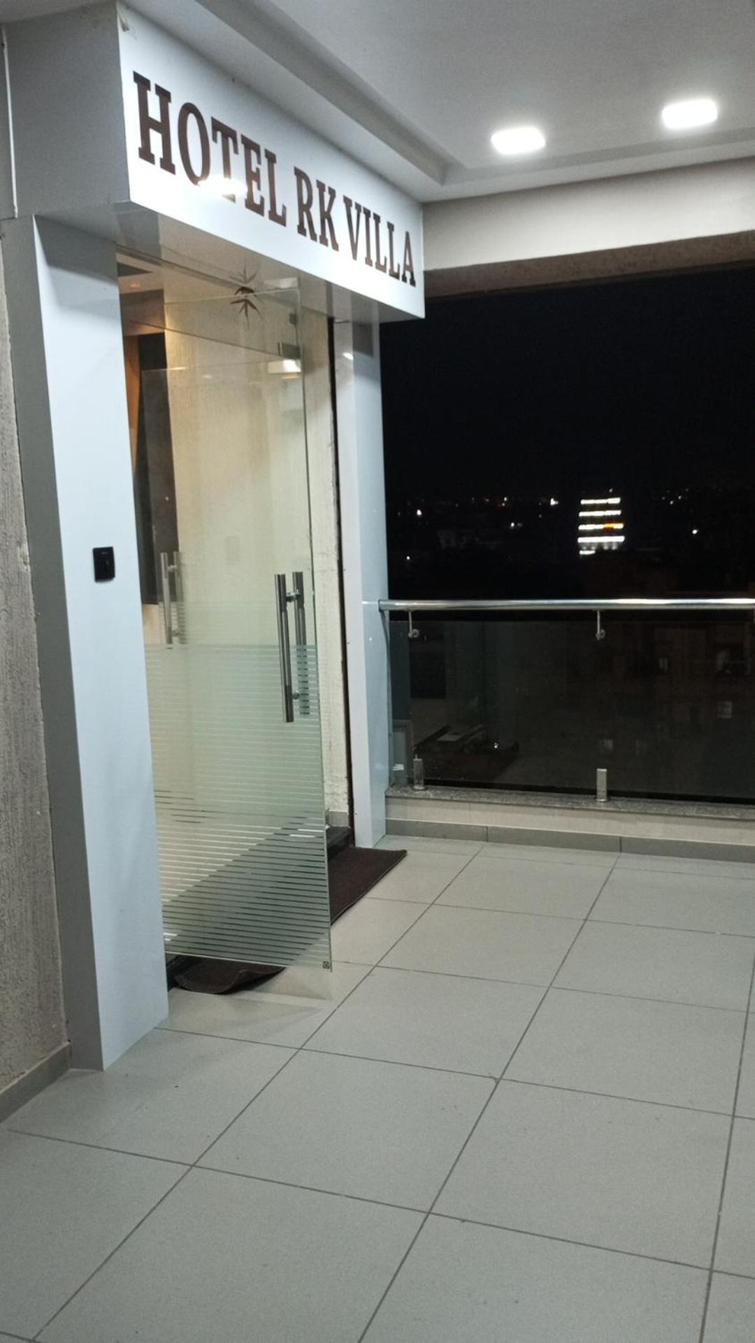 Hotel R K Villa Ahmedabad Exterior foto